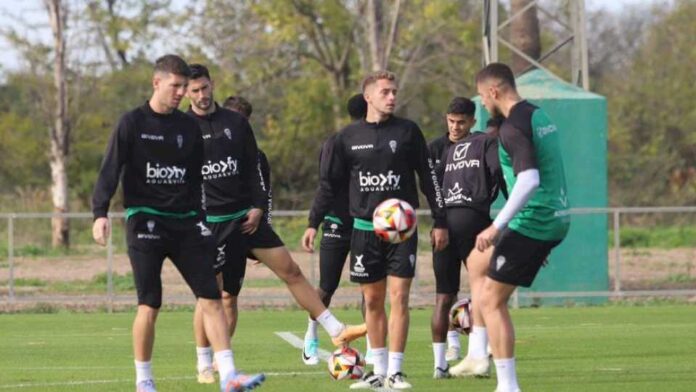 el-cordoba-cf-afina-un-once-sin-diarra-y-con-posibles-sorpresas