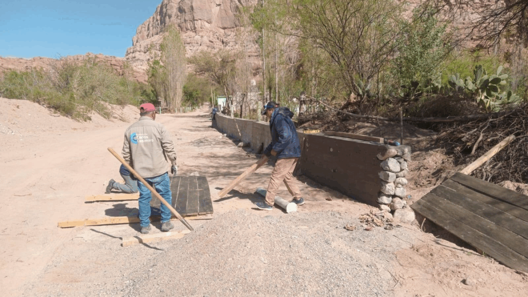 2294592-puerta-de-corral-quemado-refuerza-la-seguridad-en-el-durazno-con-muros-de-contencion