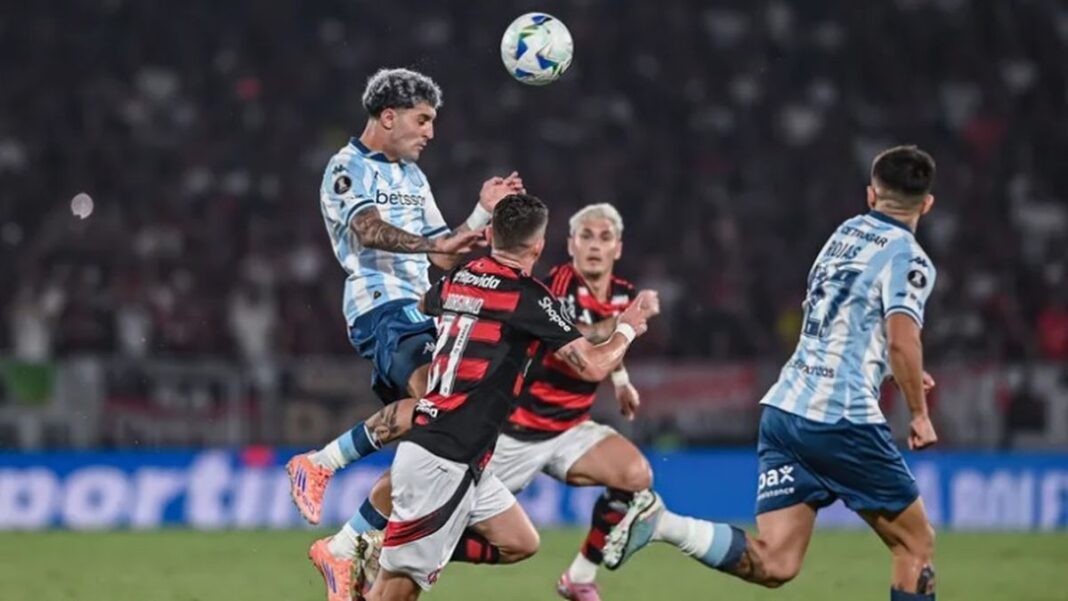 2313947-racing-quiere-dar-vuelta-la-serie-frente-a-flamengo