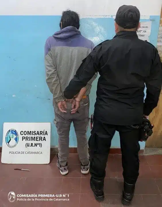 2323071-detienen-a-un-hombre-que-apunalo-a-otro-en-pleno-centro-de-catamarca